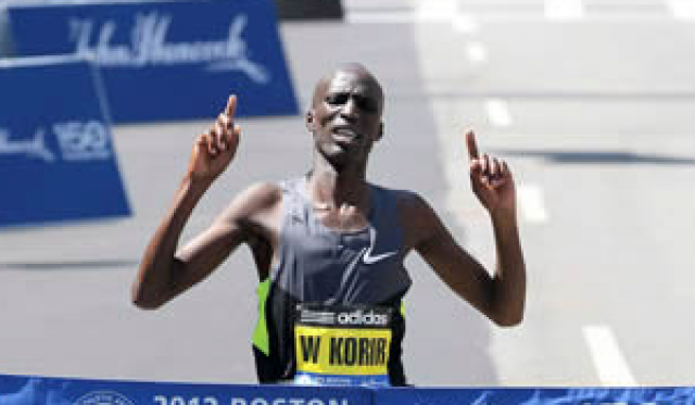 Fast times, prize money, and titles at the 2012 Chicago Marathon