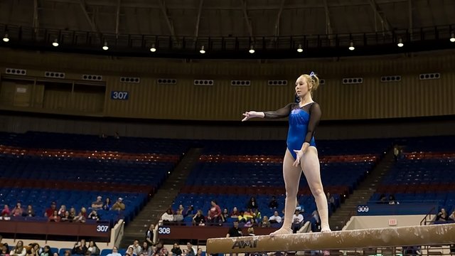 Marissa Beucler of Kentucky on beam